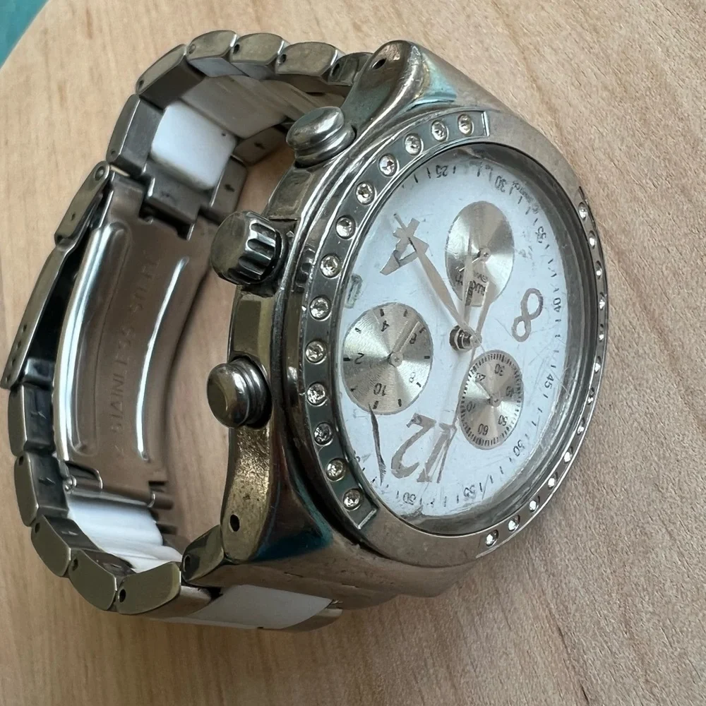 Swatch Irony YCS511GC Dreamwhite Chronograph Wristwatch With Date NEW BATTERY